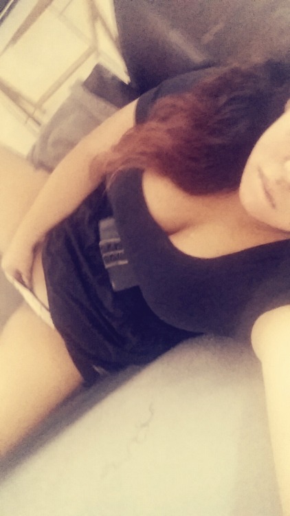 thenaughtylittlekitten:  mmm ;) just a quickie.
