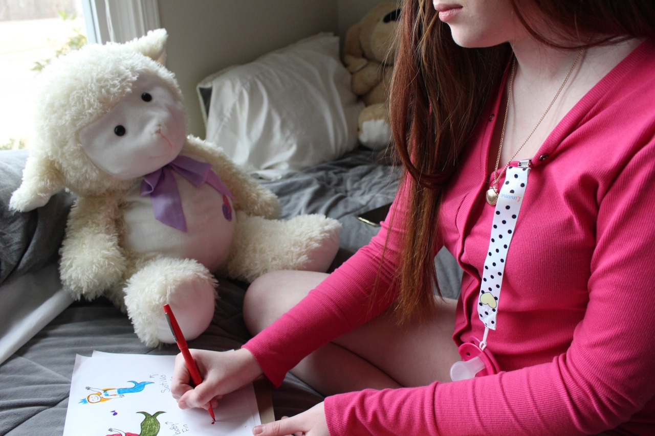 princessfinley:  I drew a picture for you daddy, do you like it? @p0stdaddy @littlesativabug