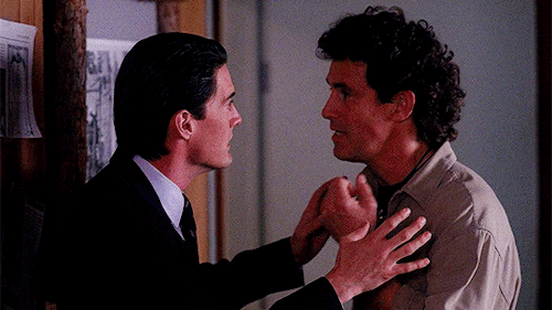 twinpeaksdaily: Dale Cooper and Harry Truman in Twin Peaks, Episode 28 “Miss Twin Peaks”