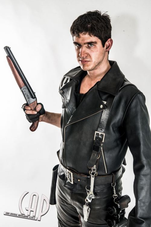vivalassegas: Me as Max Rockatansky from Mad Max 2: The Road Warrior. Photo by Chris Auditore Photog