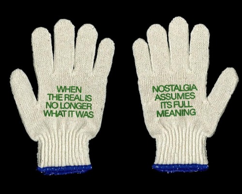 gdbot:Photo https://ift.tt/3oXhC0E -> Telegram Design Bot   Nostalgia gloves.