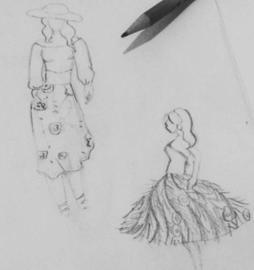 Need to practice more on the side view pose #art #therapy #arttherapy #fashion #drawing #illustratio