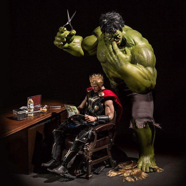 I think #Thor looks better with short hair?! 😝😛😉  #Hulk #notmyphoto