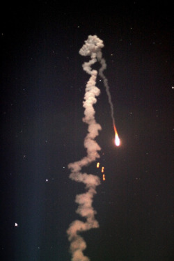 r2&ndash;d2:  Kepler Launch! by (Astro Guy) 