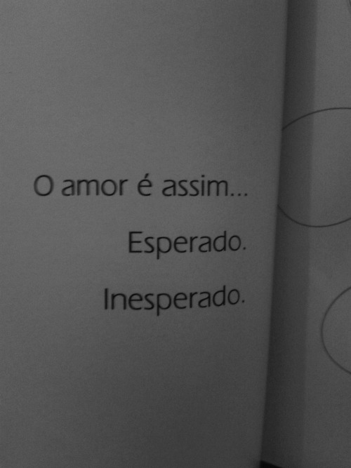 Eu sou meu próprio lar.