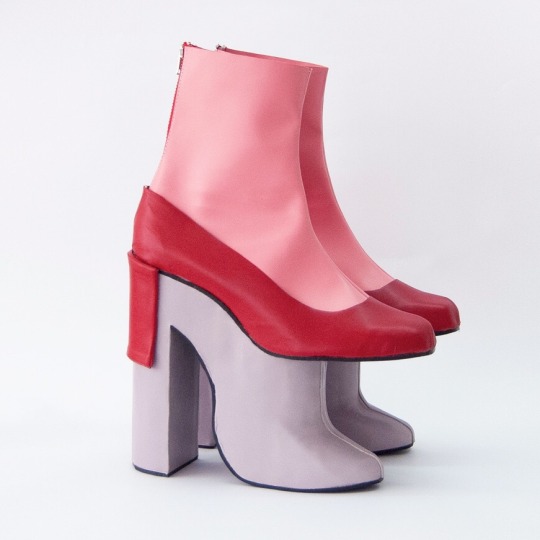 tapireye-deactivated20220708:Stacked Boots by Silvia Rognoni x Luc Aarts
