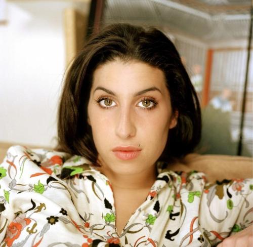 musicartistwisdom:  “If you don’t throw yourself into something, you’ll never know what you could have had.”Amy Winehouse.