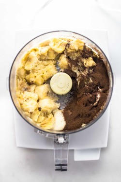 foodffs:  CHOCOLATE BANANA NATURALLY SWEET ICE CREAM Really nice recipes. Every hour. Show me what you cooked! 