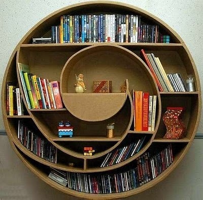 theburnthatkeepseverything:  Awesome Bookcases.   