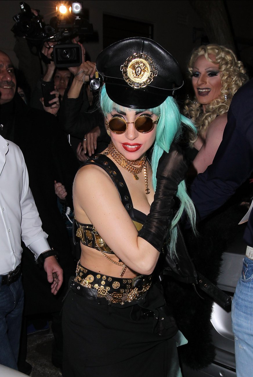 countessof-cortez:    Lady Gaga leaving Arq Nightclub on July 11, 2011 in Sydney,
