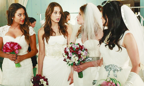 plldailly:Pretty Little Liars[Aria,Hanna,Emily and Spencer]-“Unbridled” 4.23. Episode Stills