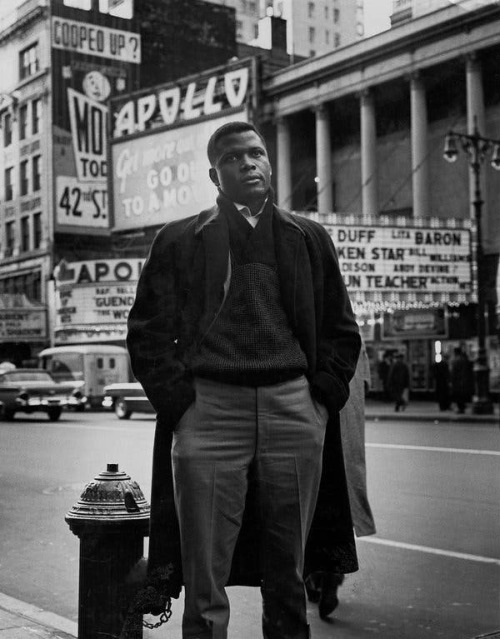 blondebrainpower:Sidney Poitier in front of the Apollo Theater NYC, 1959 #sidney poitier#actor#activist #this man meant a lot to me  #and obviously the world  #for a long long time  #nothing is loading for me rn  #but i know this photo