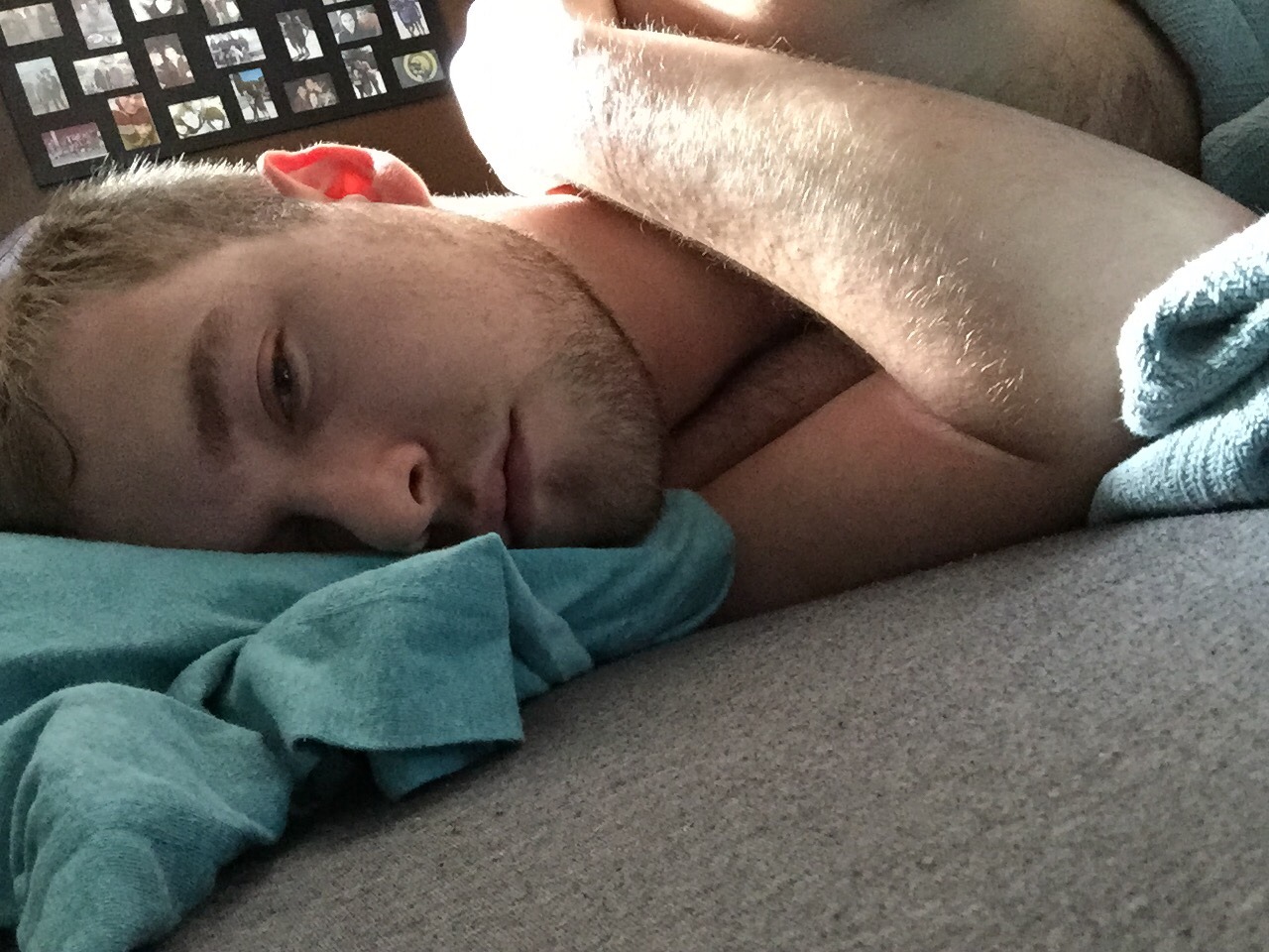 lighth0me:  good morning world I know I look tired 