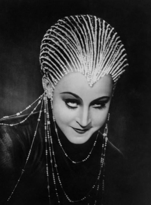 Brigitte Helm in Metropolis,1927
