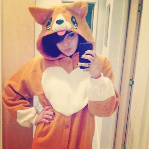 radeo-suicidegirl:  Want More Radeo??  ♥
