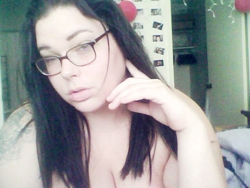 thatonebombshell: Okay, so since my blog is all about confidence.. I decided to do a set about one o