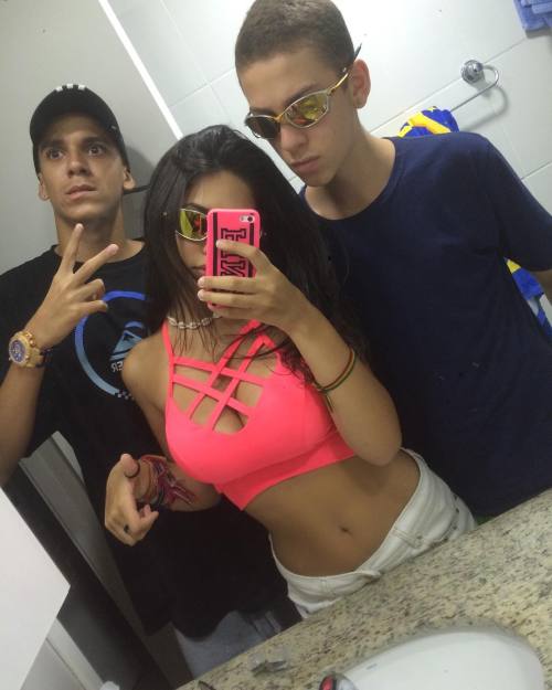 http://streetgrl.tumblr.com/post/156179812802