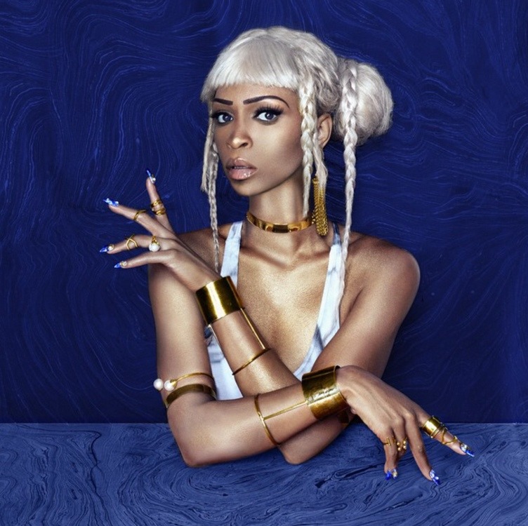 yagazieemezi:  Lina Viktor is a New York-based fine artist &amp; painter from