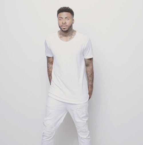 itscelebrixxxtiez:  Sage the Gemini   Peep more naked celebrities at http://itscelebrixxxtiez.com  