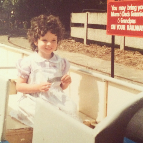 #tbt #throwbackthursday #tbt1980s #1980s #summer #pastsummer #80ssummers #beach #icecream #trains #e