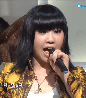 goldenhallyu: go away