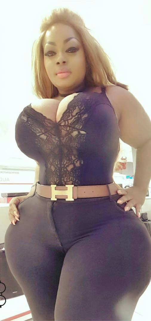 addicted2curvez:  #yaonice #lovethemcurves #supersexy 💯💘💘💘💘
