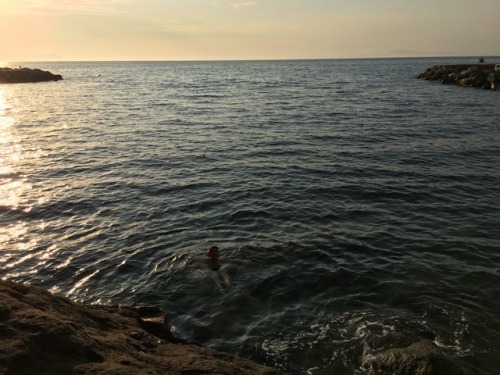 hemingsways:Swimming in the gorgeous Mediterranean off the west coast of Italy