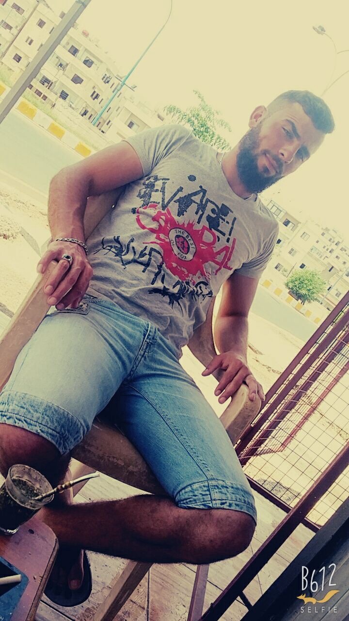 pornodiastrofikos:  Syrian machos ready to fuck