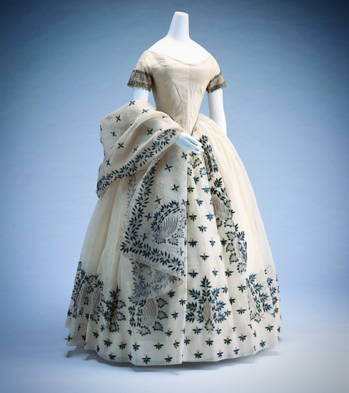defunctfashion:Evening Dress | c.1850 —This elegant dress is made of mull with applications of jewel