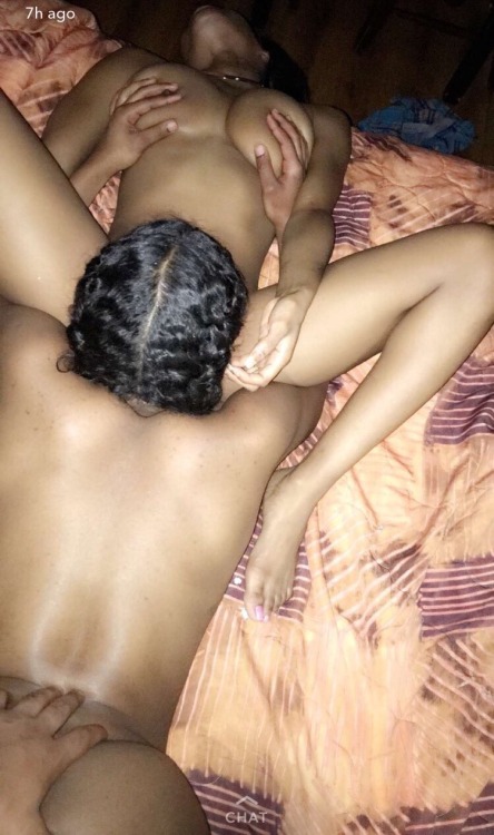 nitaprettyass: realhtowngorilla: Sey ass view!!! #mr3some Wish I Had A Girl I Can Do This With