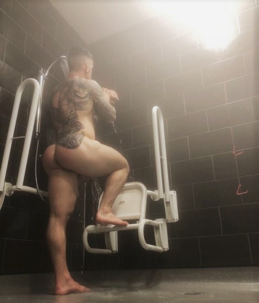 MAN HUNT