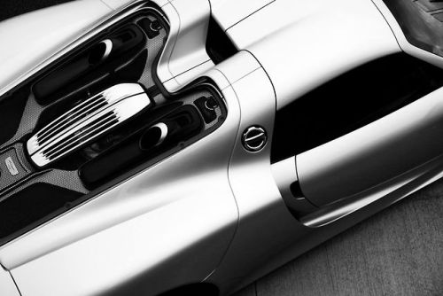 PORSCHE 918 SPYDER by Sjoerd ten Kate for RAMP. (via PORSCHE 918 SPYDER)