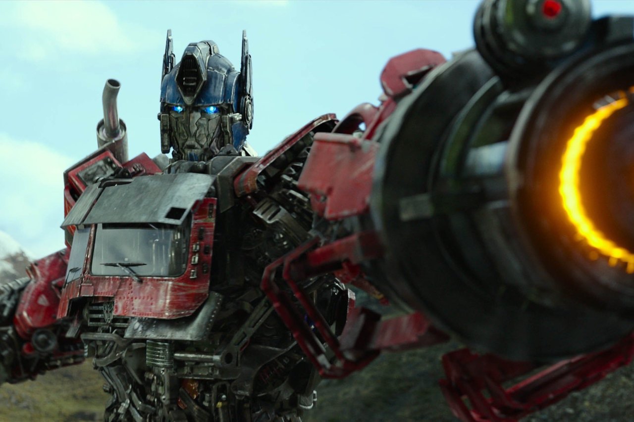 Transformers: Rise of the Beasts (dir. Steven Caple Jr.).
“[It] features much of the same reckless sense of violence from constantly watching giant transforming alien robots fighting we know thanks to the durably exhausting franchise. However, this...