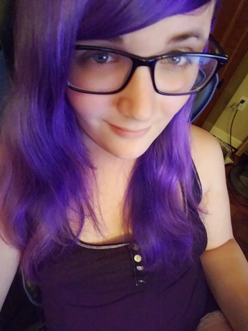jinx-senpai:Ayyy reblog this and ill send you n00ds Please