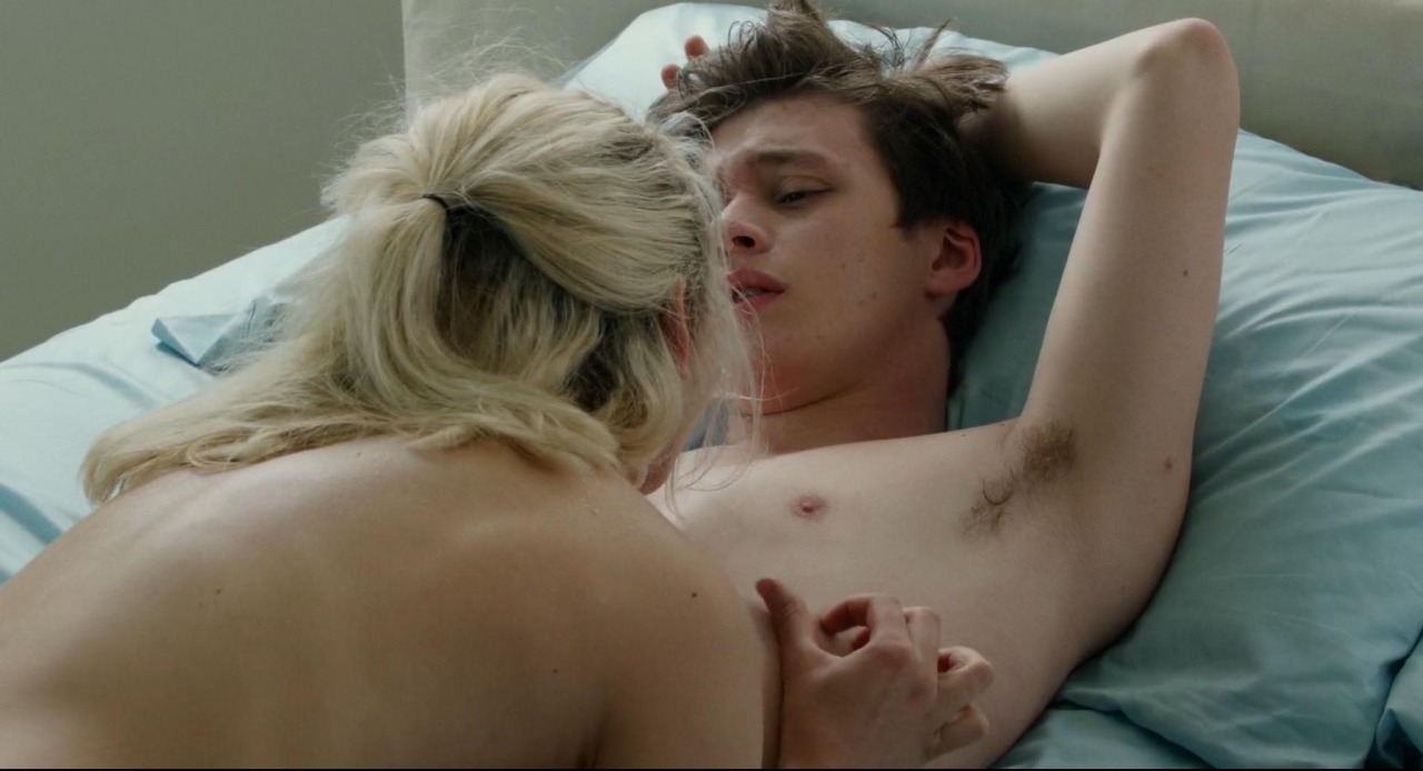 celebpits:  Nick Robinson