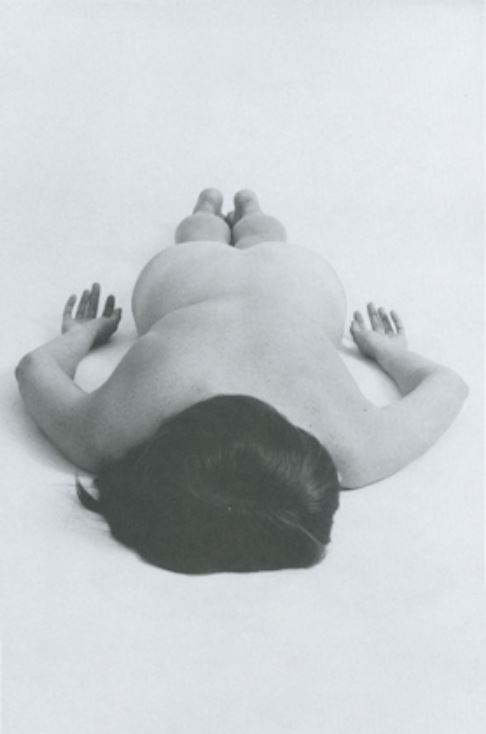 thegreatinthesmall:  Images excerpted from “The Human Figure: A Photographic Reference