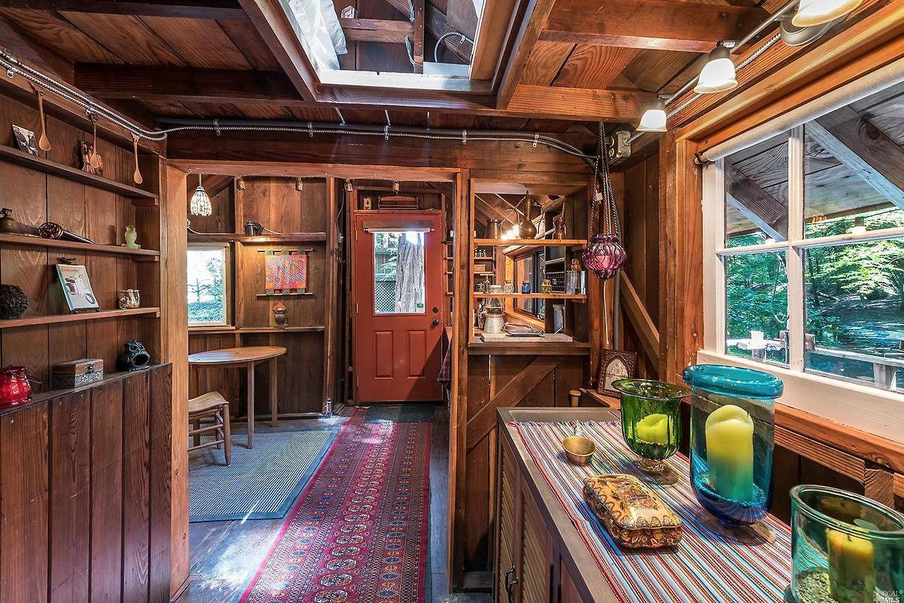 tinyhousetown:A 324 sq ft cabin for sale in Monte Rio, Callfornia   Gorgeous