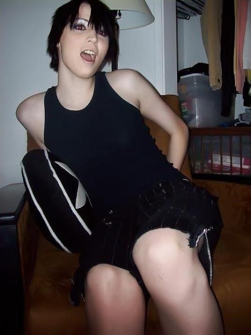 tgirl world  #femboi #trap #tgirl #trav #travesti #trans #transgender #tranny #shemale #ladyboy #crossdresser #sissybois