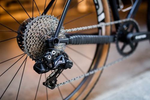 apisonadora60: The Service Course Girona Belle Cycles Gravel  -  ENVE Composites  -  Easton Cycling 