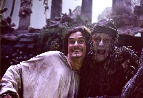 stuarttownsend-deactivated20200:orlando bloom on the set of pirates of the caribbean: dead man’s che