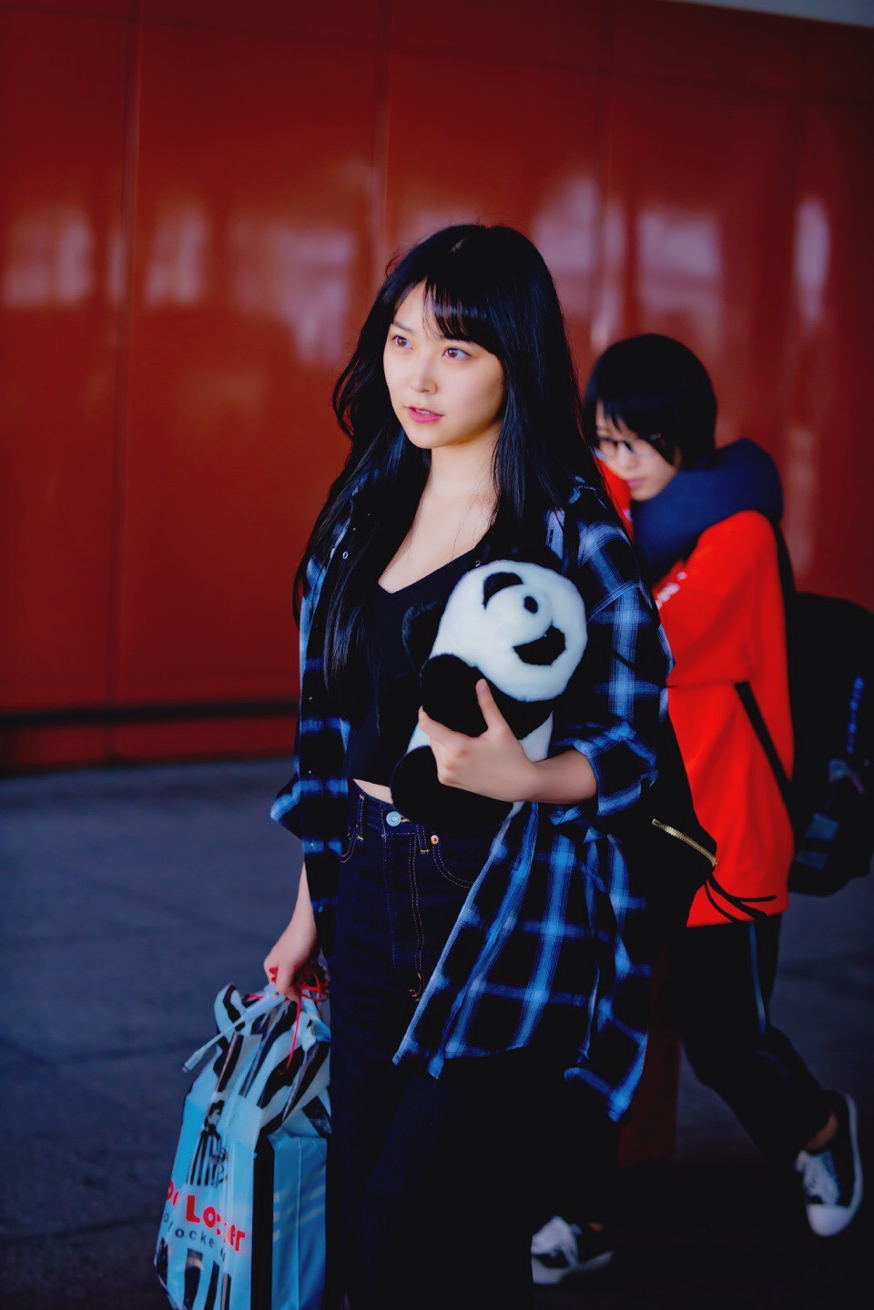 sayamirupost:Shiroma Miru at Shanghai Airport ©JJ-AKBingo | NMB48 Asia Tour 2018