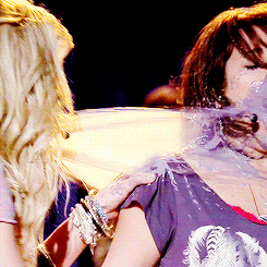 fyeaheathermorris:  Favorite glee character meme → [&frac14;] Scenes 