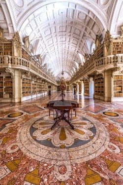 livesunique:  Palacio de Mafra Mafra, Portugal