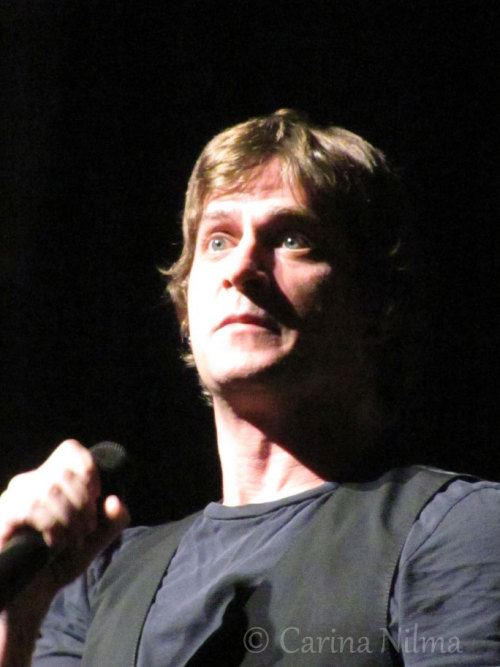 trvllngjwllr:  Rob Thomas of Matchbox Twenty @ Gibson Amphitheatre, Universal City Los Angeles ~ 17 
