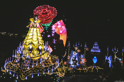 disneyworldsisters:Paint the Night Princess by WDWSisters