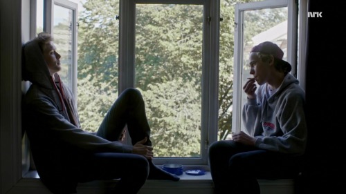 evakoorhelm: This picture makes me think about everything. Even’s feelings towards Isak at this poin