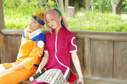 ramenuzumaki: Naruto Cosplay – NaruSaku ナルト/ねおんさん (twitter)