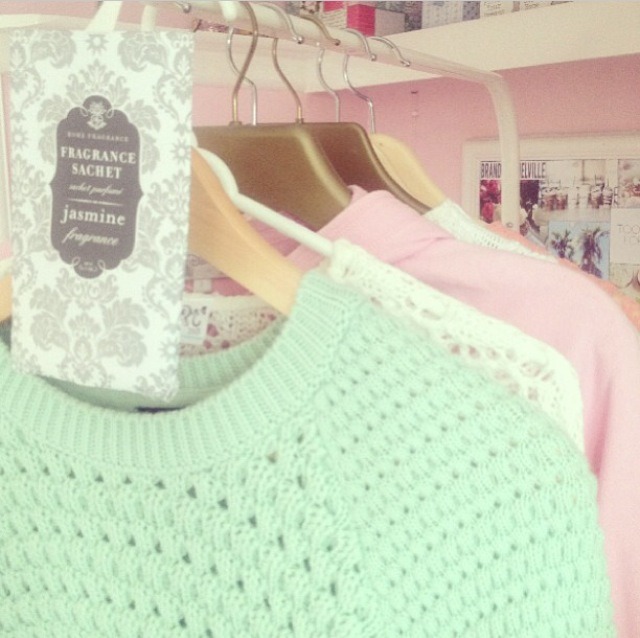 summerflawss:  rosiealoha:  ❀ rosiealoha ❀   Follow me on insta @laurencereusens
