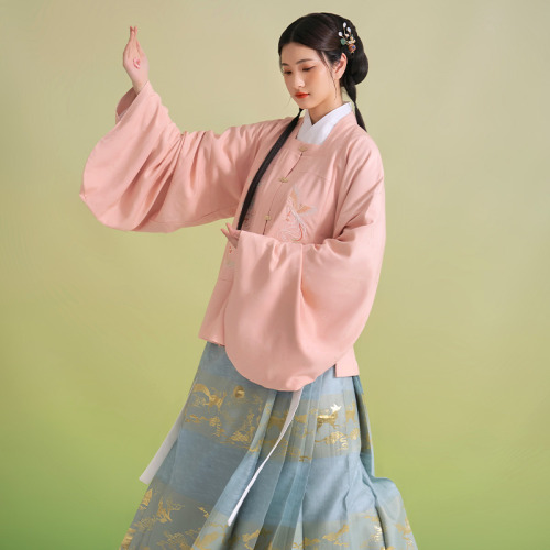 chinese hanfu by 浅岱江南