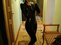 latex-passion:  Cute secret rubber fetishist